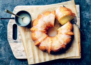 Citroencake met glazuur