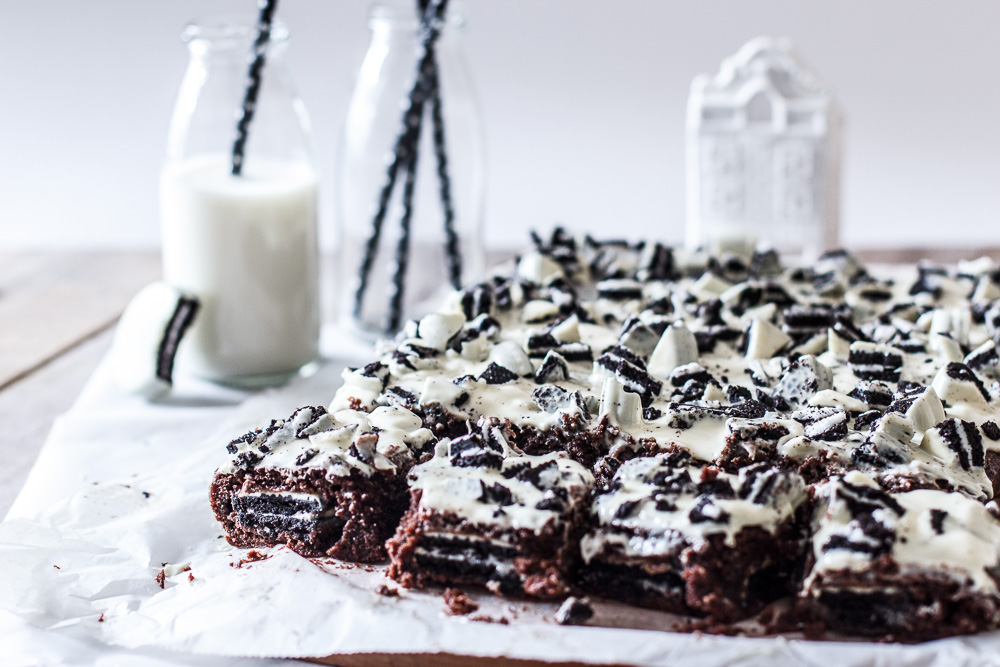 Hedendaags White chocolate oreo brownies - Zoetrecepten NT-22