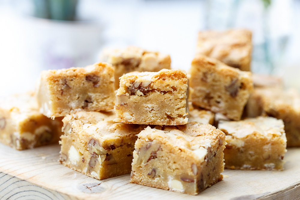 Blondies met pecannoten