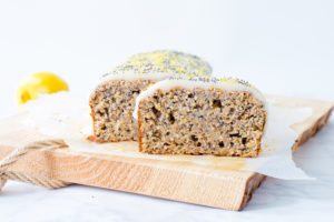 Gezonde citroen-maanzaadcake