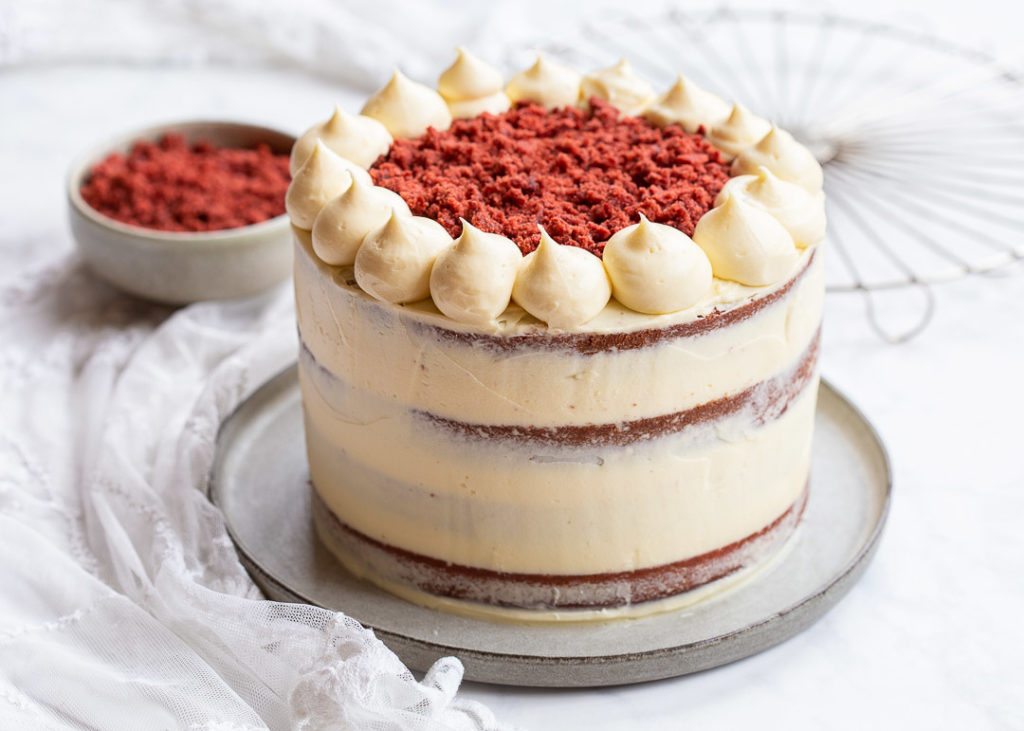 Een echte Amerikaanse red velvet cake (taart)