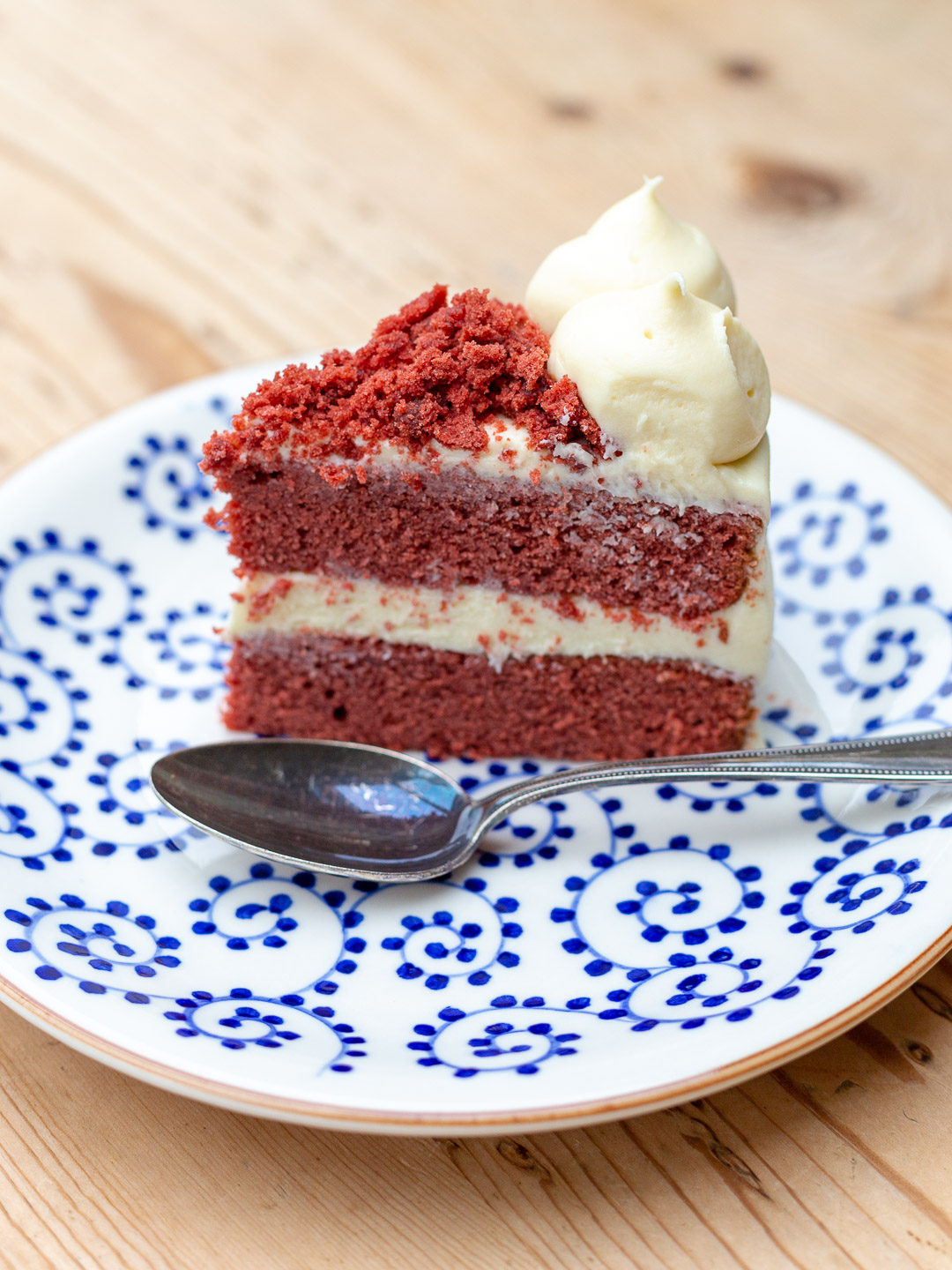 Duizeligheid persoonlijkheid Verkeerd Een echte Amerikaanse red velvet cake (taart) - Zoetrecepten