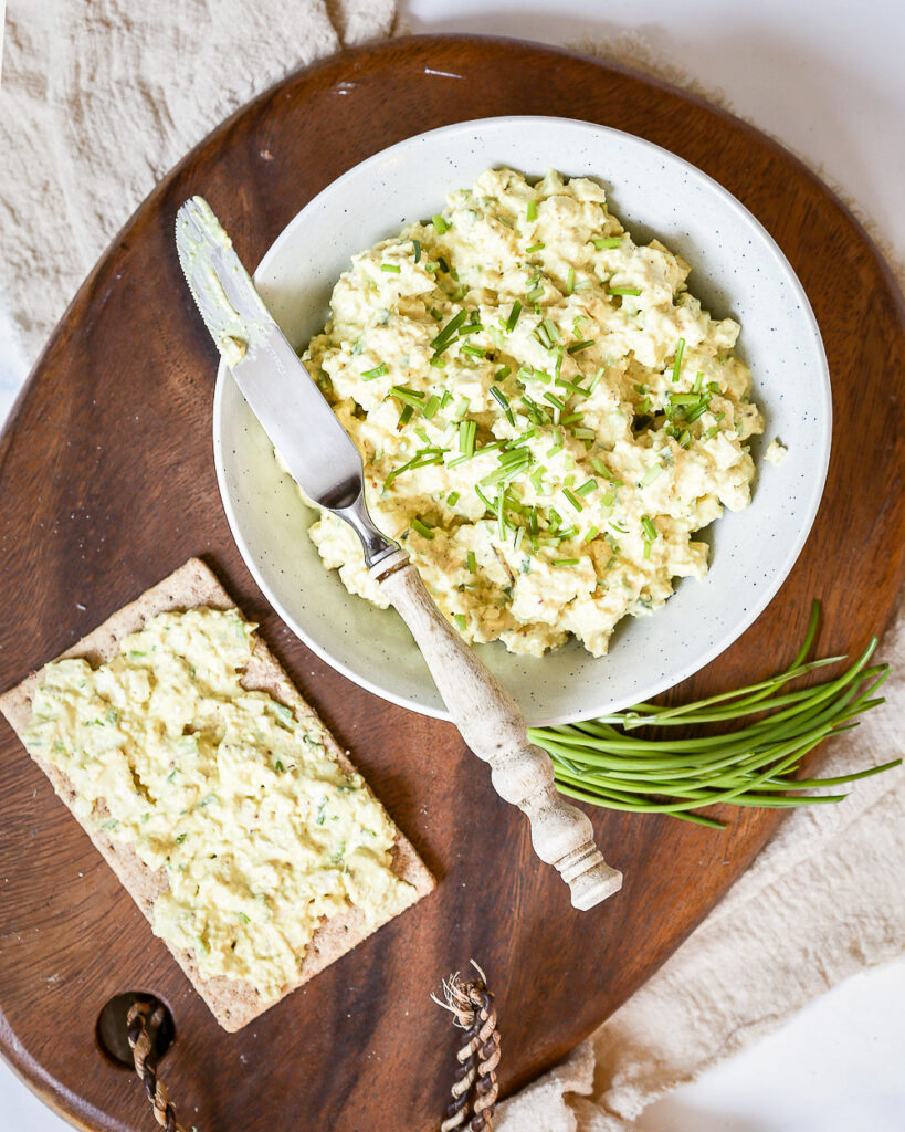 Vegan eiersalade met tofu