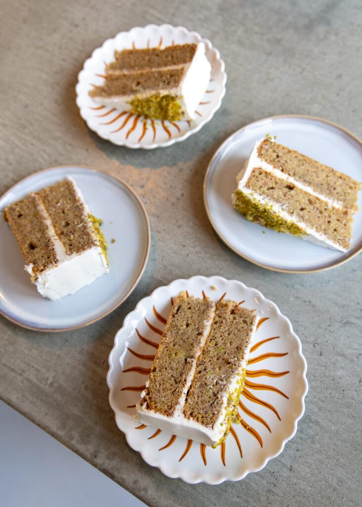 Puntjes pistachetaart met lactosevrije frosting